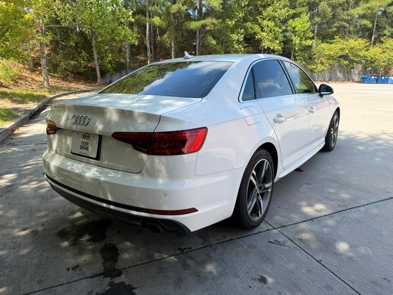 Audi A4  2017