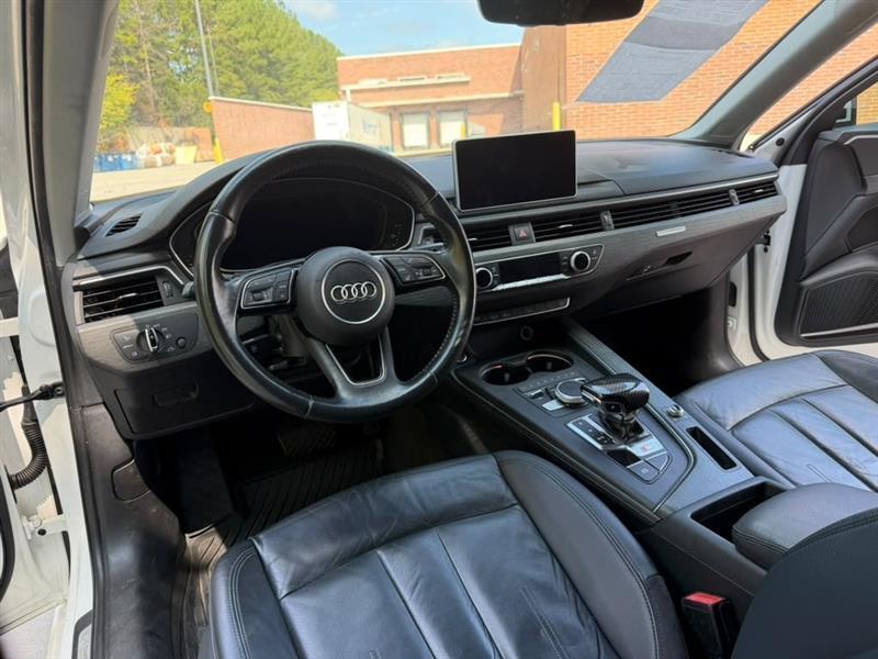 Audi A4  2017