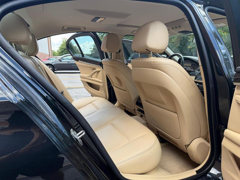 BMW 5-Series  2014