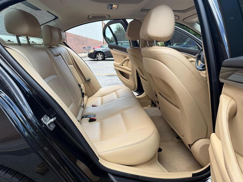 BMW 5-Series  2014