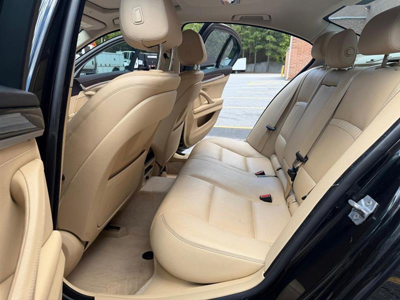 BMW 5-Series  2014