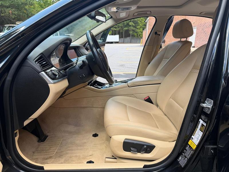 BMW 5-Series  2014