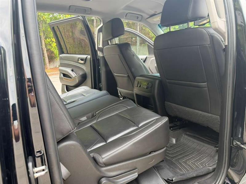 Chevrolet Suburban  2019