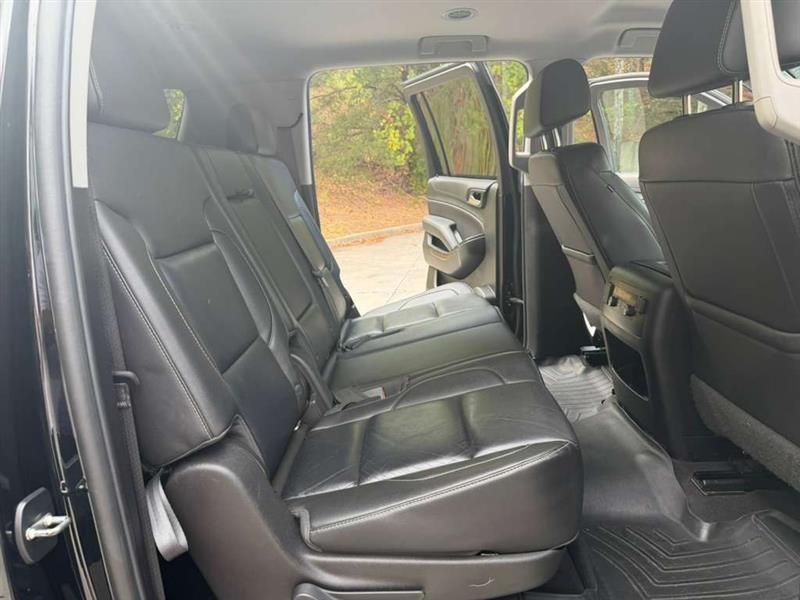 Chevrolet Suburban  2019