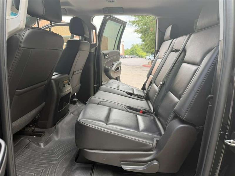 Chevrolet Suburban  2019