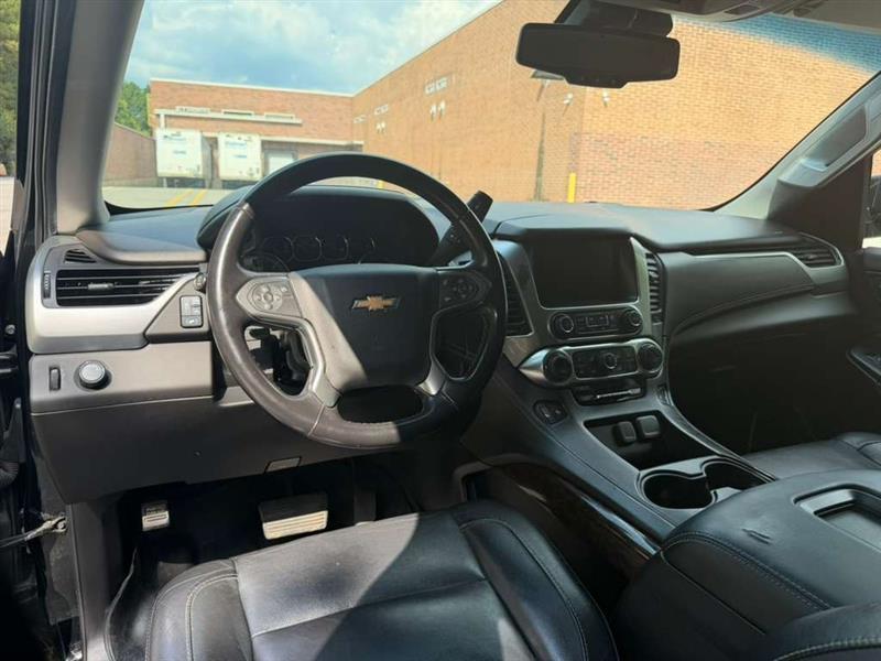 Chevrolet Suburban  2019