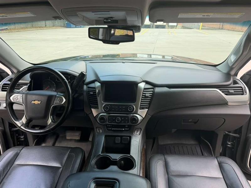Chevrolet Suburban  2019