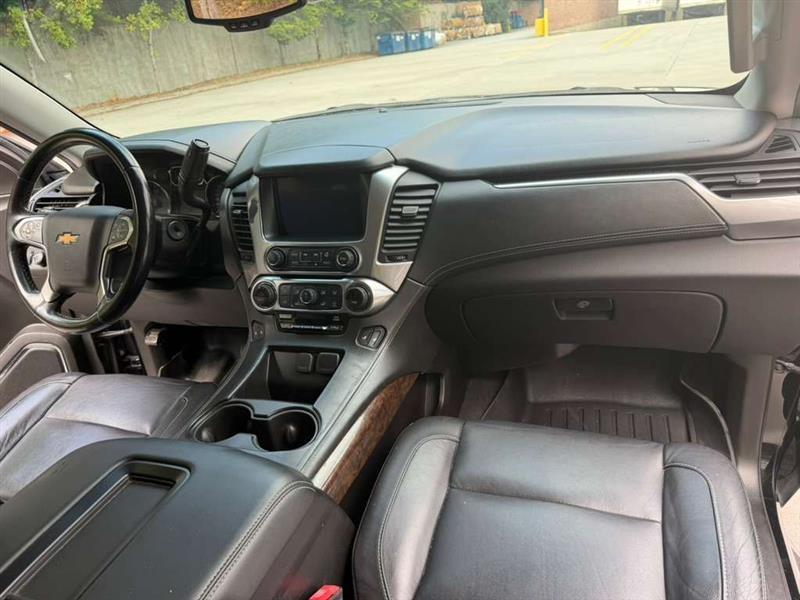 Chevrolet Suburban  2019