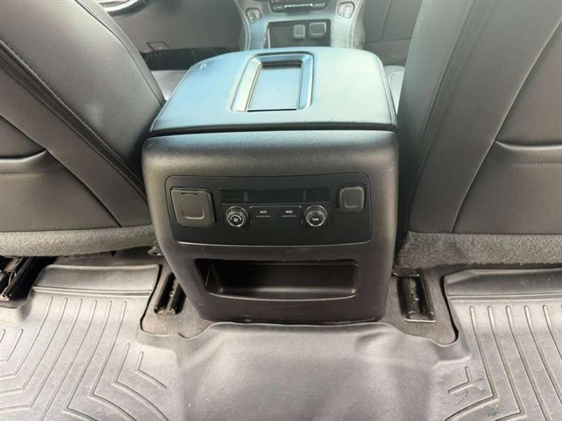 Chevrolet Suburban  2019