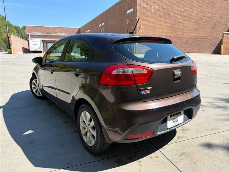 Kia Rio5  2013