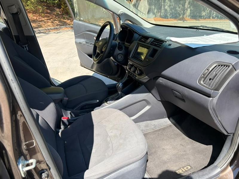Kia Rio5  2013