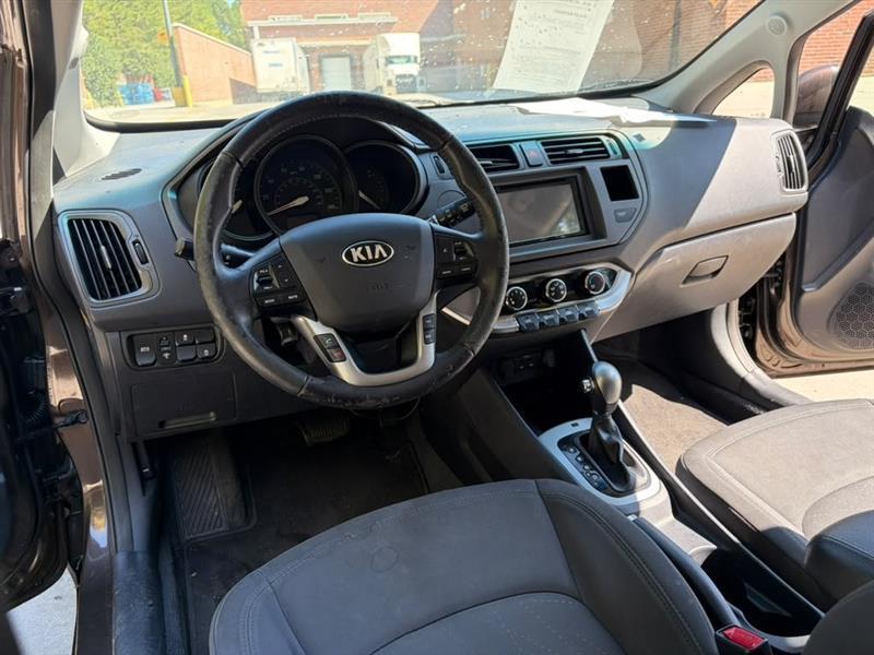 Kia Rio5  2013