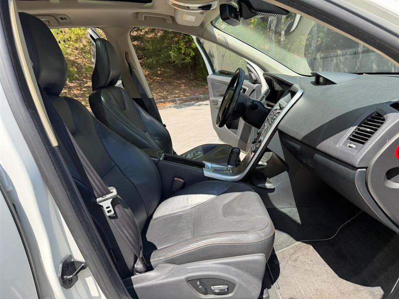 Volvo XC60  2010