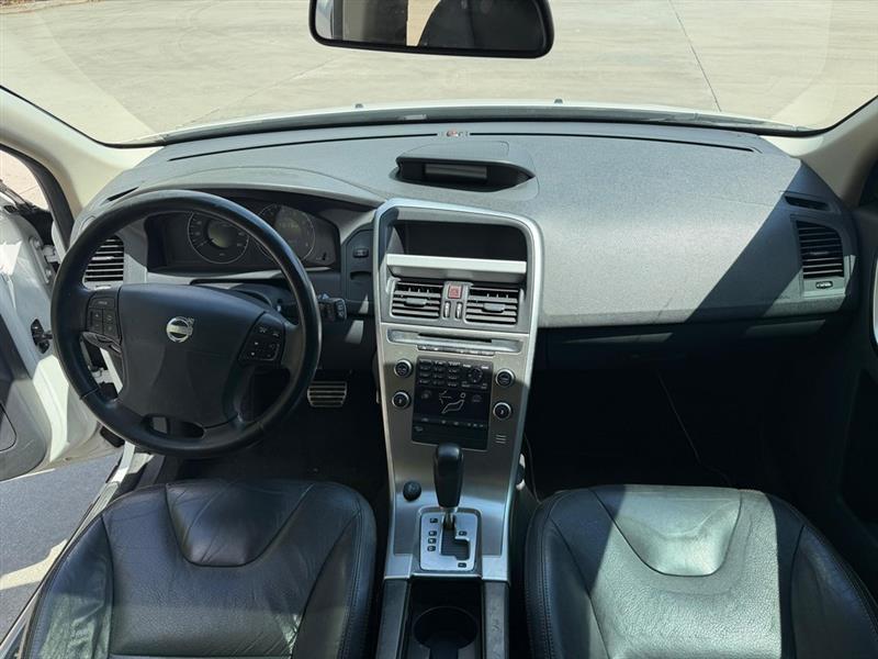 Volvo XC60  2010