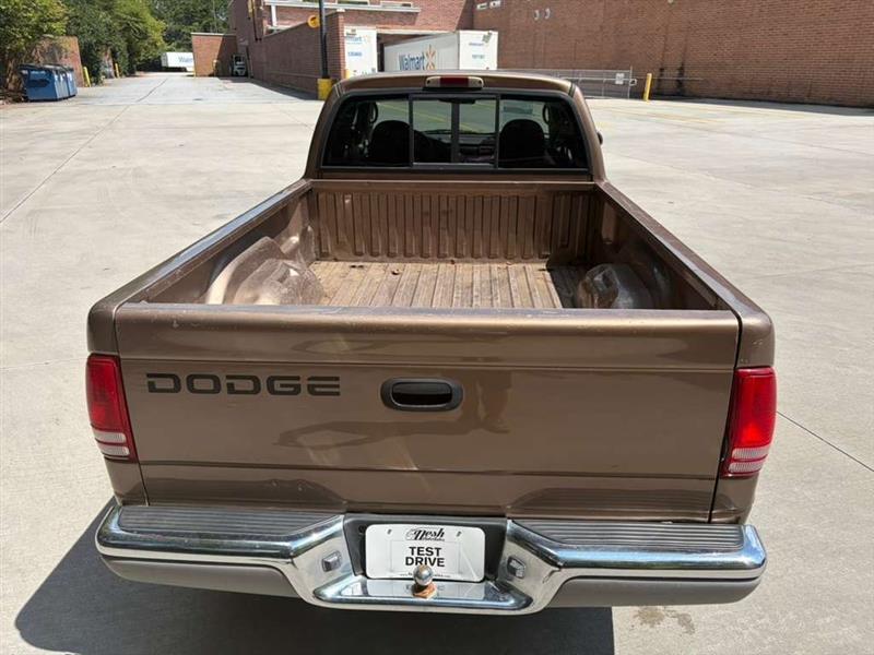 Dodge Dakota photo 11