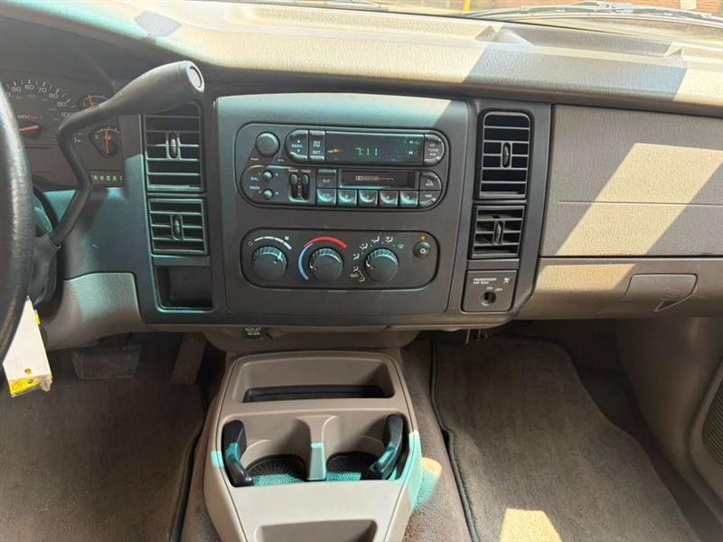 Dodge Dakota photo 12