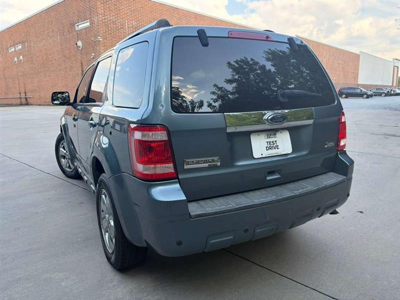 Ford Escape  2010