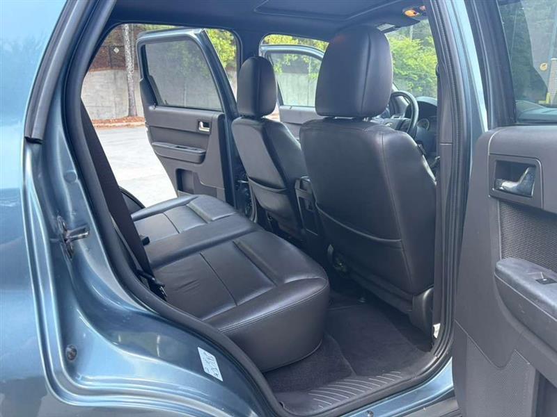 Ford Escape  2010