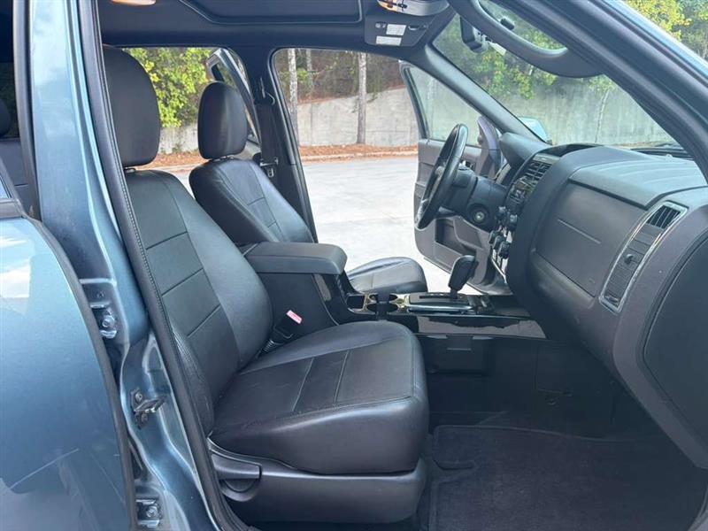 Ford Escape  2010