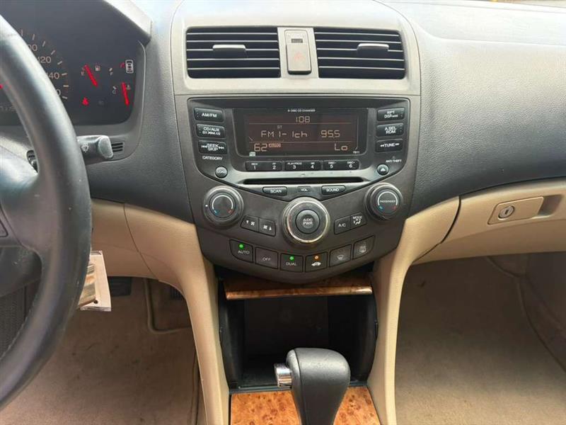 Honda Accord  2005