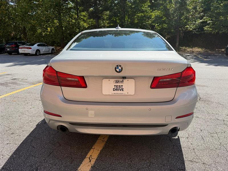 BMW 5-Series  2019