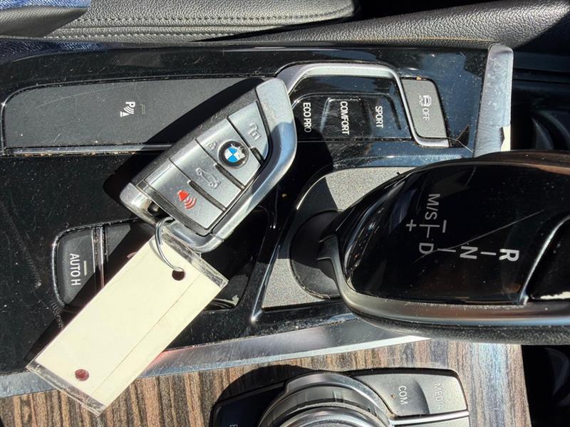 BMW 5-Series  2019