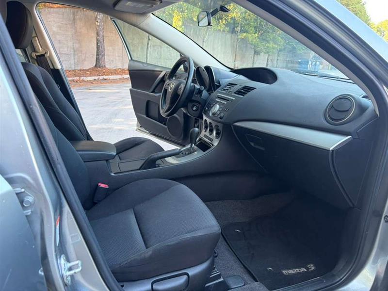 Mazda MAZDA3  2010