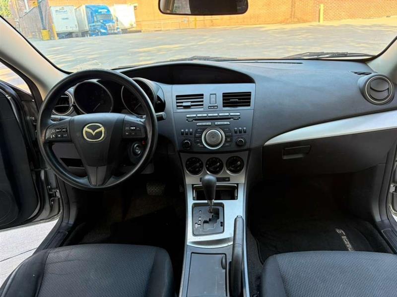Mazda MAZDA3  2010