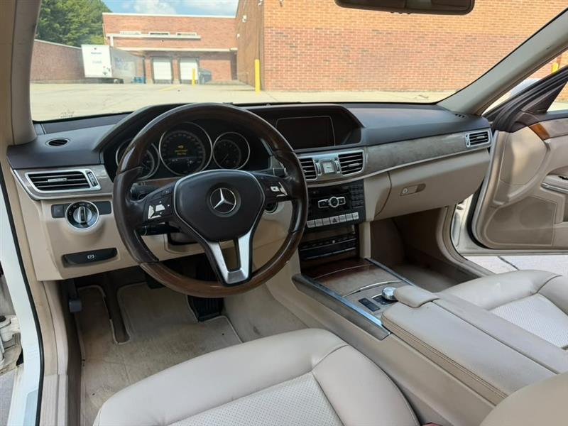 Mercedes-Benz E-Class  2014