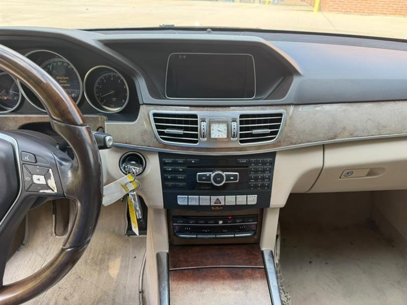 Mercedes-Benz E-Class  2014