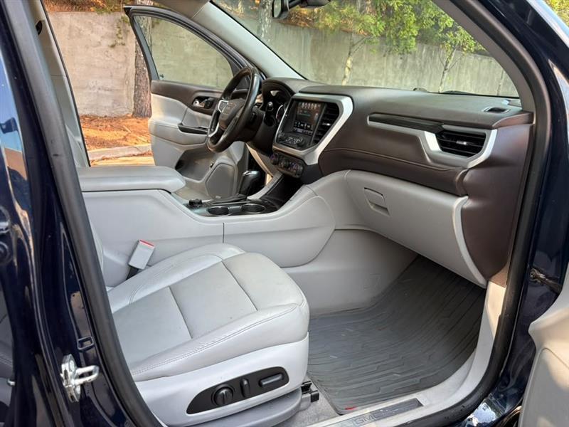 GMC Acadia  2017