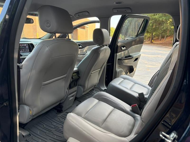 GMC Acadia  2017