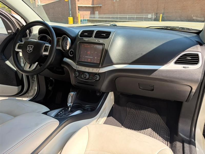 Dodge Journey  2015