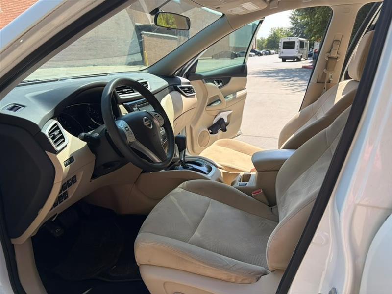 Nissan Rogue  2016