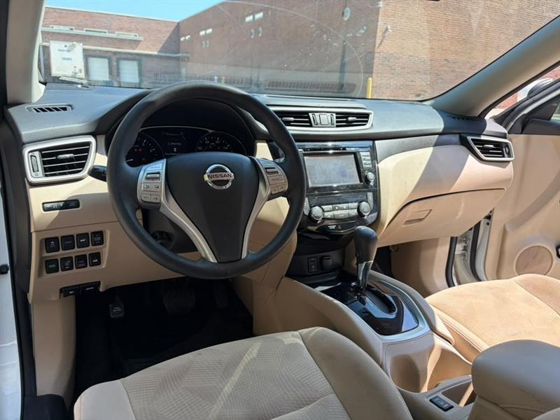 Nissan Rogue  2016