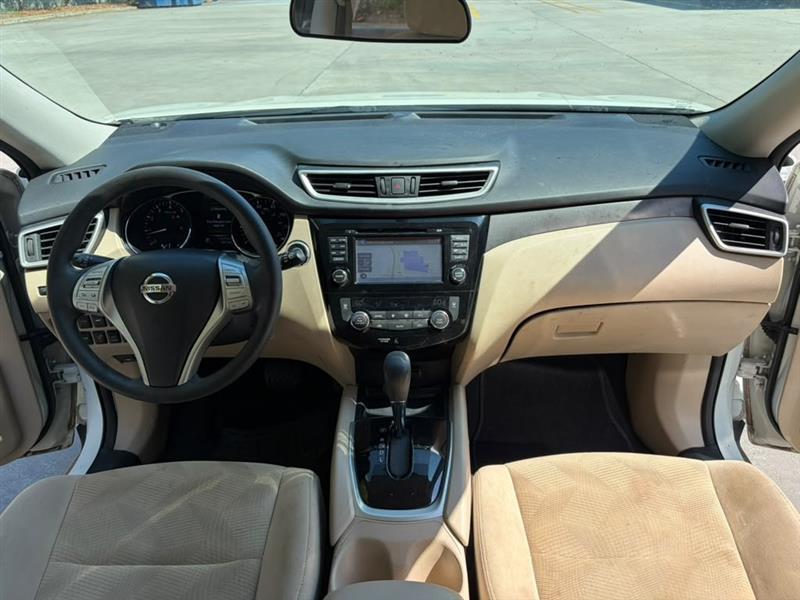 Nissan Rogue  2016