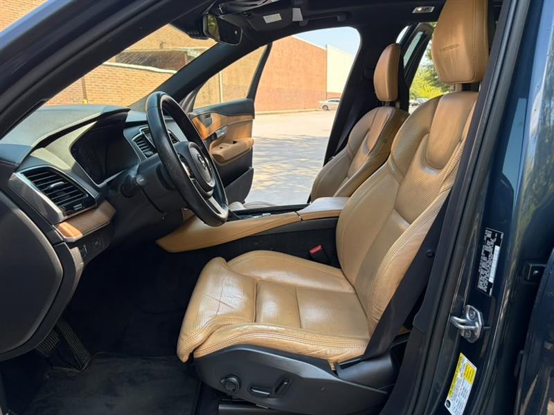 Volvo XC90  2018