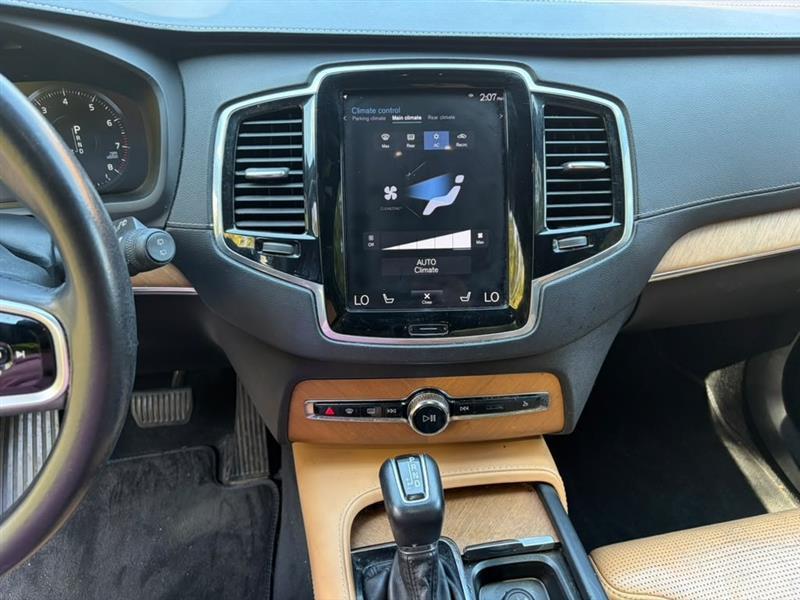 Volvo XC90  2018