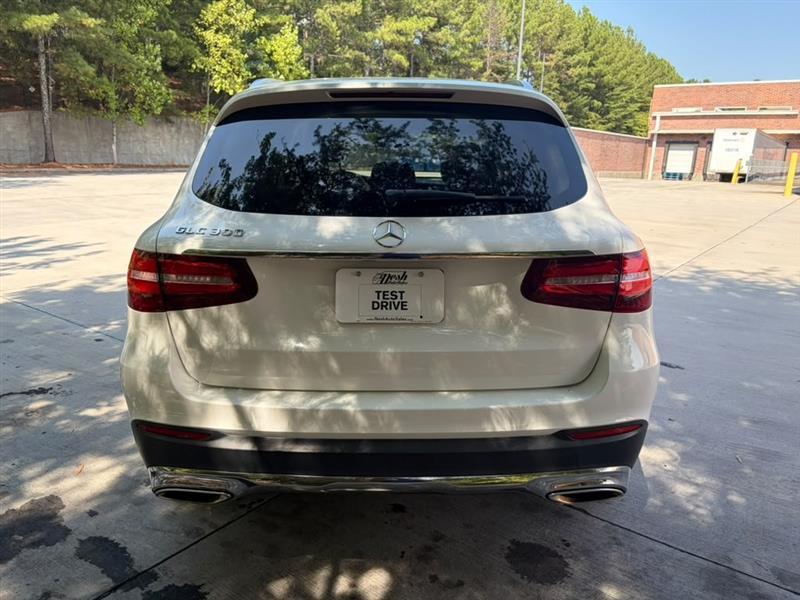 Mercedes-Benz GLC-Class  2019