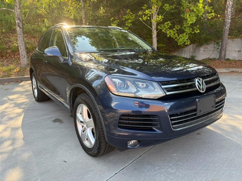 Volkswagen Touareg  2012