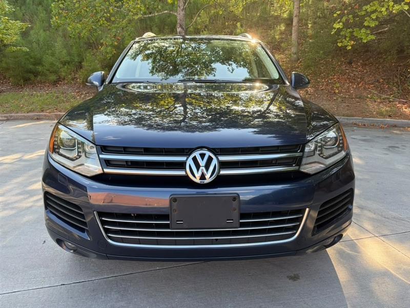 Volkswagen Touareg  2012