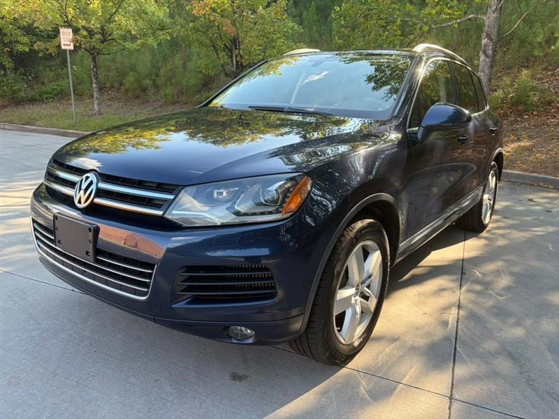 Volkswagen Touareg  2012