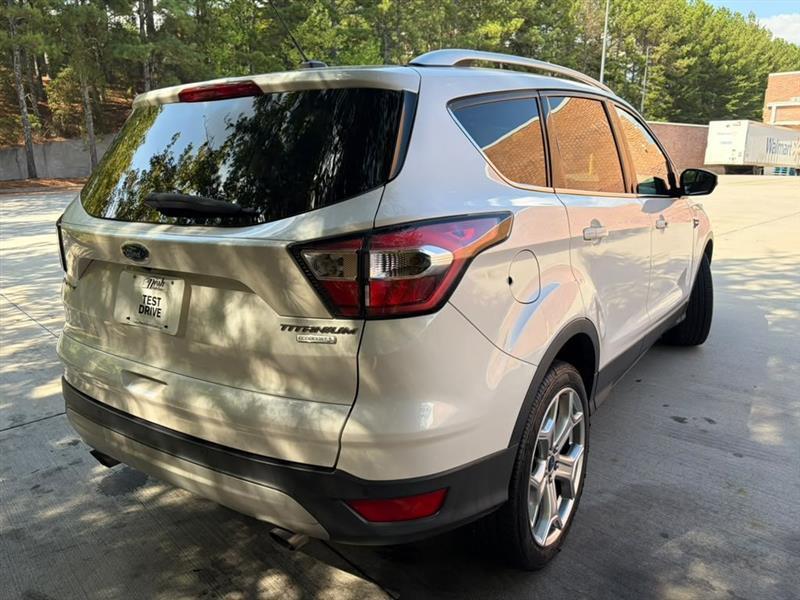 Ford Escape  2017
