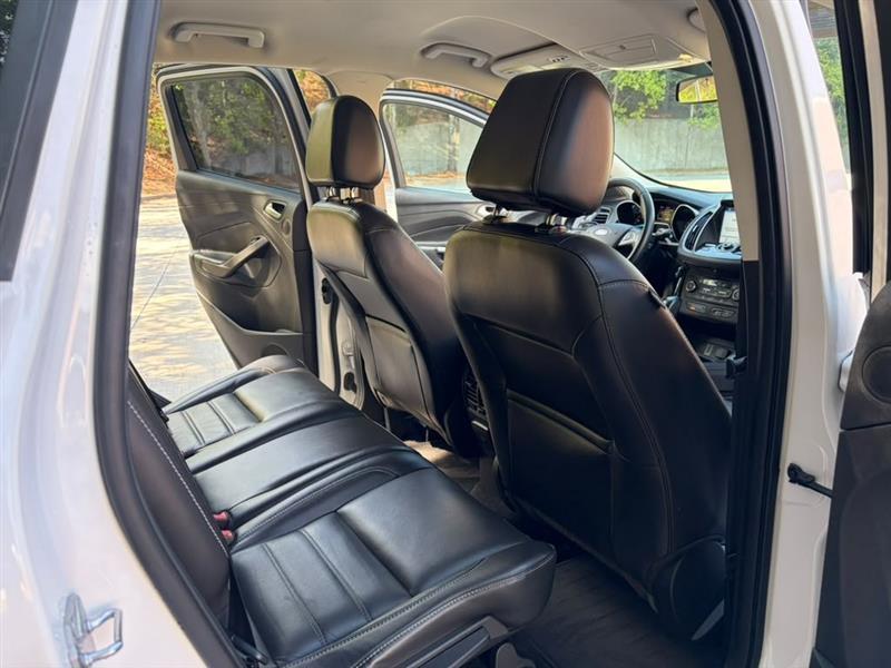 Ford Escape  2017