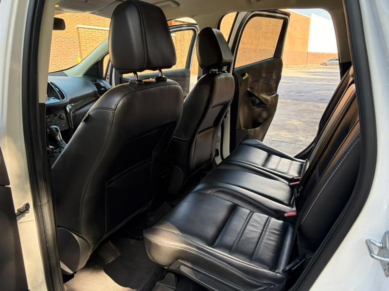 Ford Escape  2017