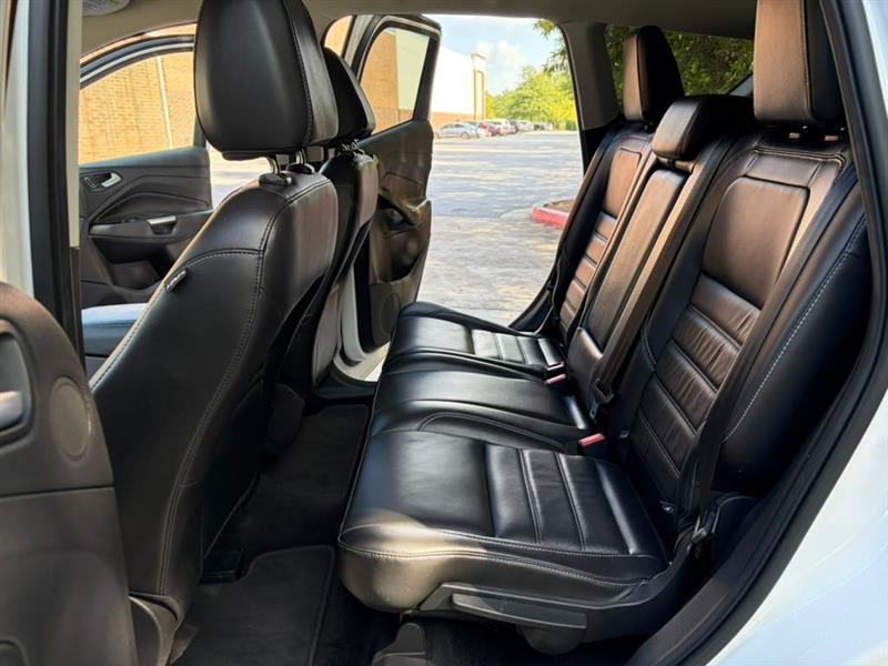 Ford Escape  2017