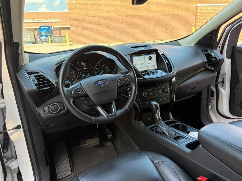 Ford Escape  2017