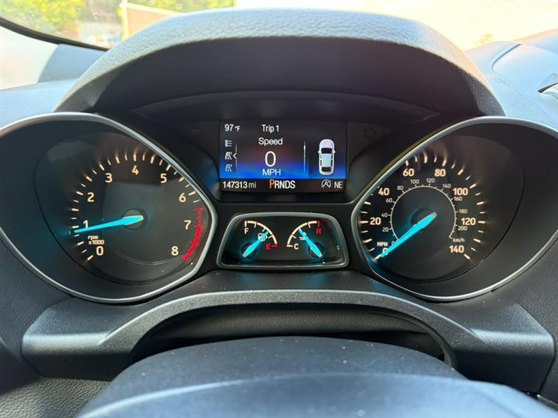 Ford Escape  2017