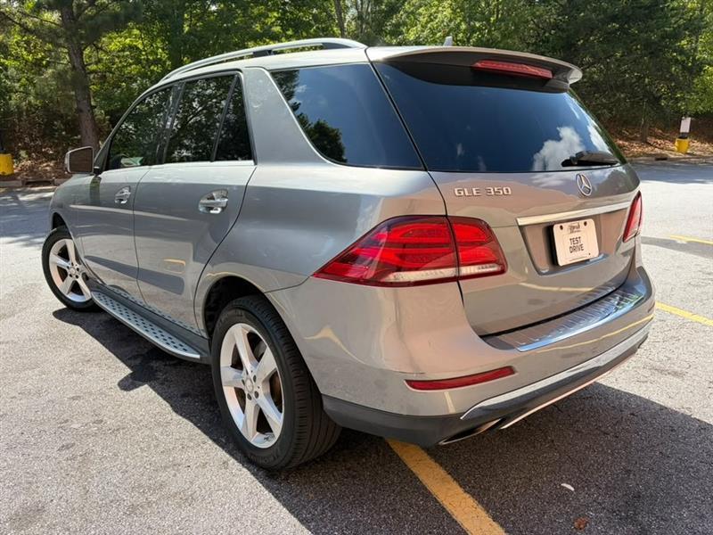 Mercedes-Benz GLE-Class  2016