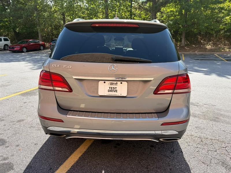 Mercedes-Benz GLE-Class  2016